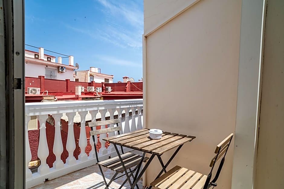 Ella Torremolinos Centro