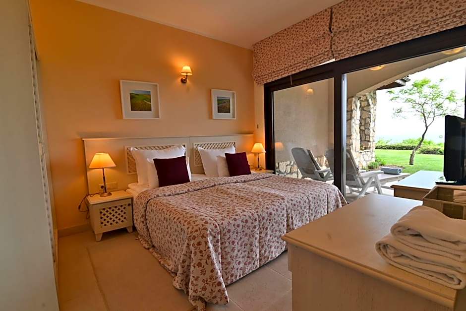 Club Residence at BlackSeaRama Golf