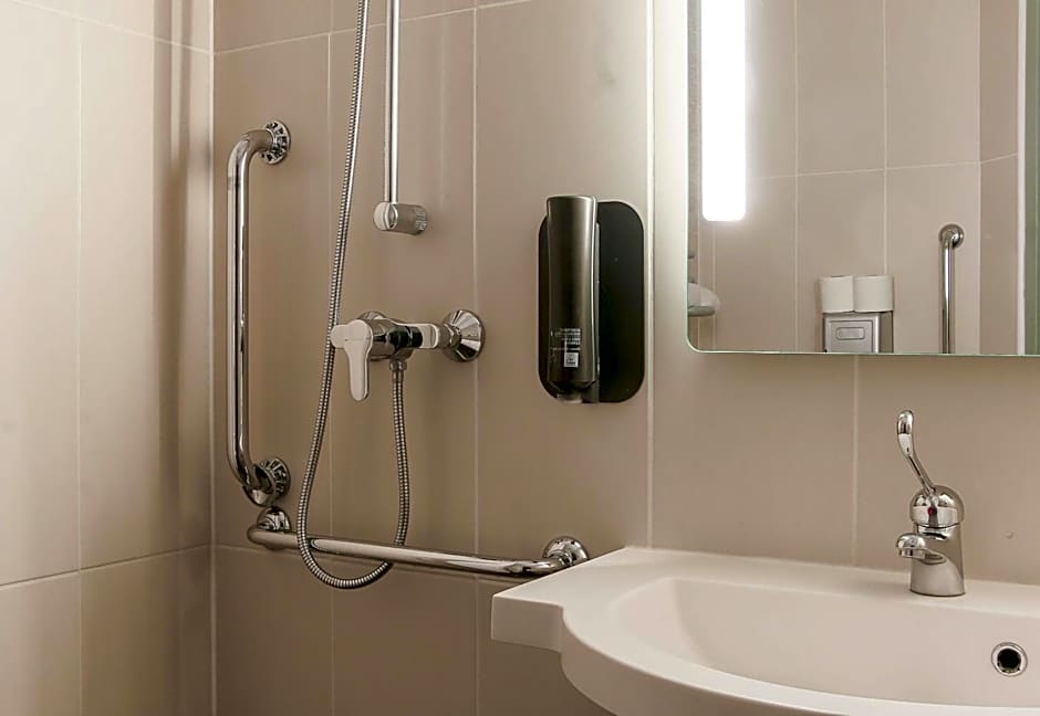 B&B HOTEL Marseille Estaque