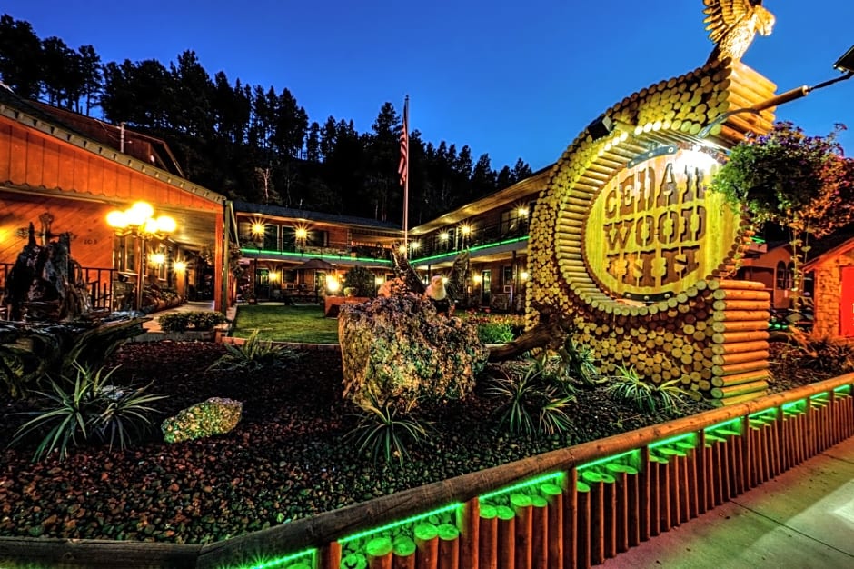 Cedar Wood Inn