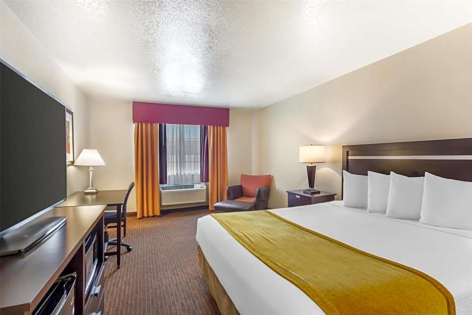 Best Western Luxury Inn