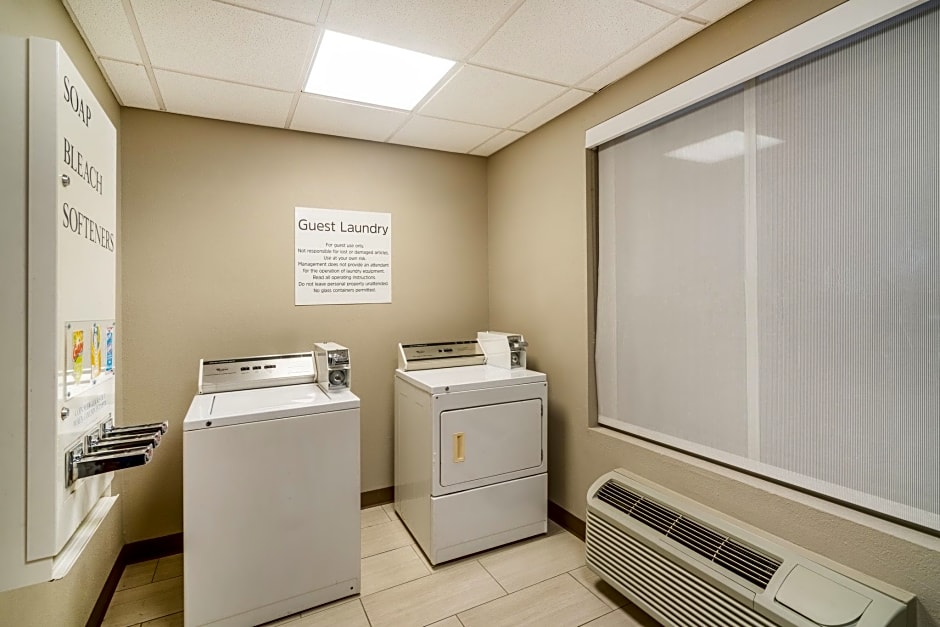 Holiday Inn Express Hotel & Suites-Magee By IHG