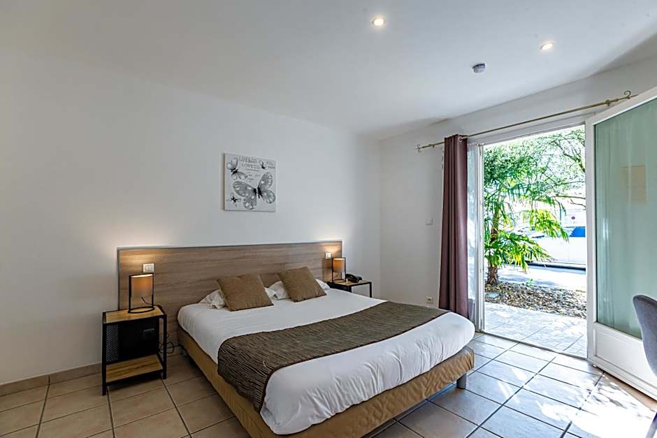 Logis Hôtel L'Oliveraie