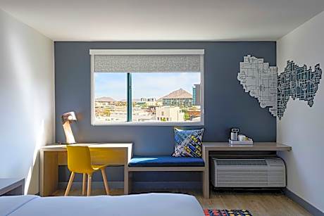 Chic, Guest room, 1 King