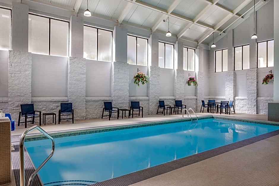 Graystone Lodge, Ascend Hotel Collection