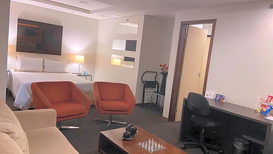 Astron Hotel Bauru by Nobile