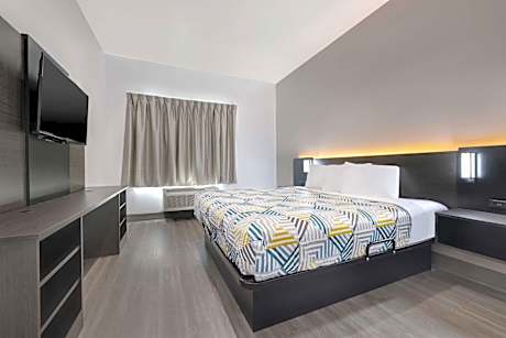 Motel 6 Dallas, TX Methodist Charlton Medical Ctr