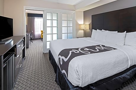 2 Double Beds Mobility Accessible Room