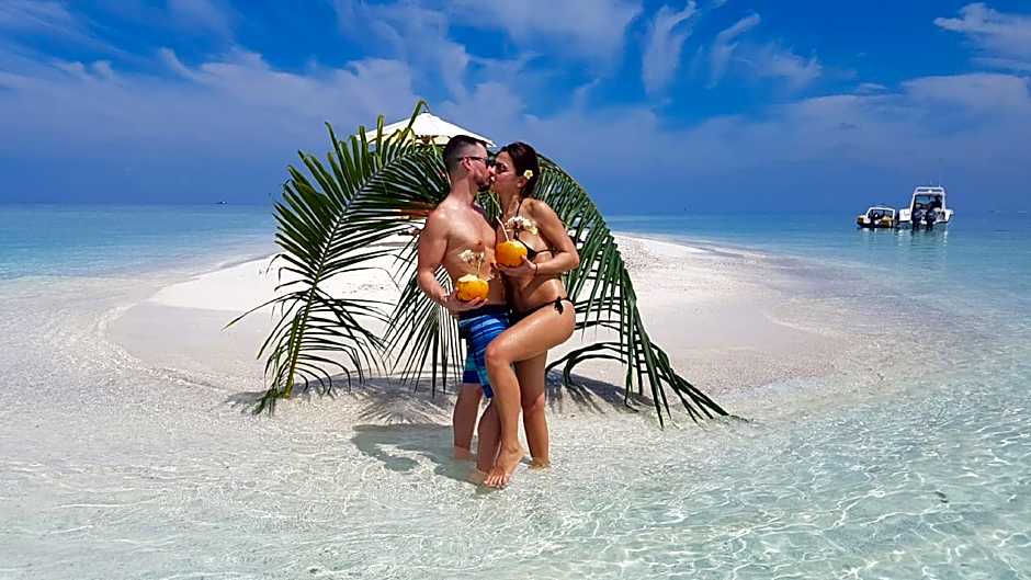 Batuta Maldives Surf View Guesthouse