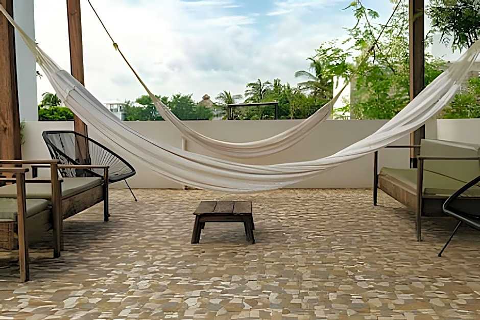 La Aurora Puerto Escondido