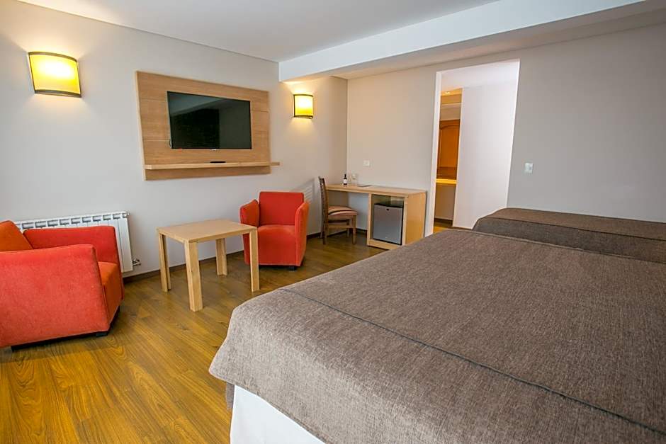 Hotel Ayres Del Nahuel