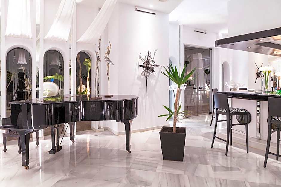 Hotel Suites Albayzin Del Mar