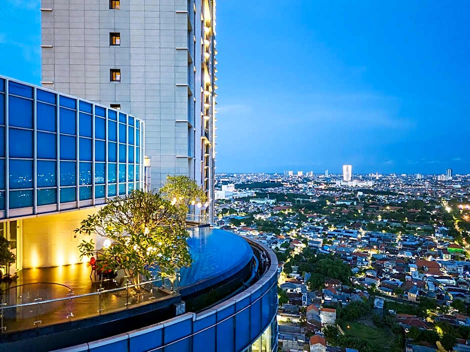 Hotel Ciputra World Surabaya