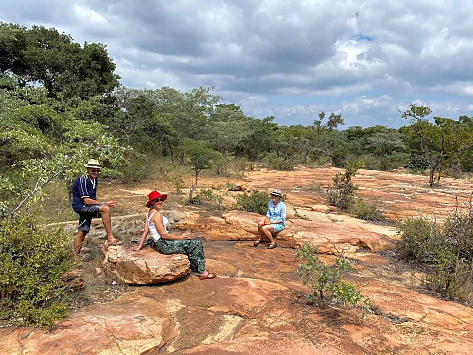 Kigeni Safari Lodge & Spa