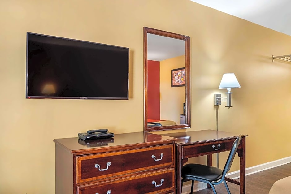 Econo Lodge Union City - Atlanta South