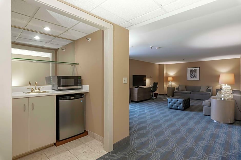 DoubleTree By Hilton Hotel Minneapolis-Bloomington South