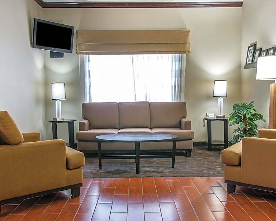 Baymont by Wyndham Flat Rock