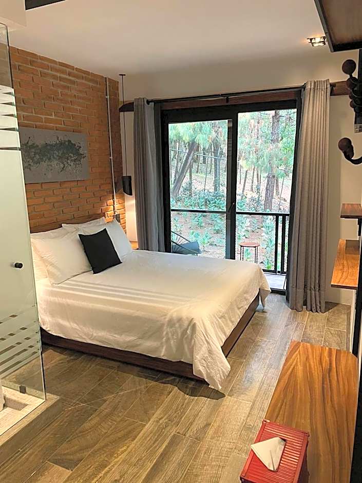 Hotel Oxú Solo adultos