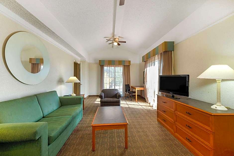 La Quinta Inn & Suites by Wyndham Bossier City