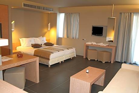 Deluxe Ground Floor Sea View