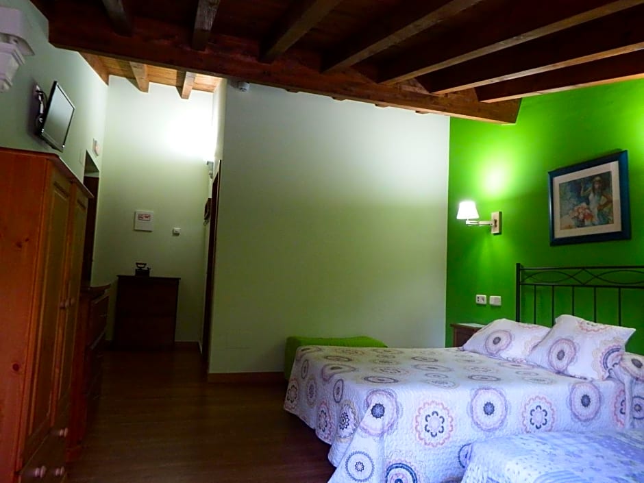 La Casuca del Esbardu Hotel