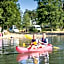 Ringsjöstrand Camping, Hotell och Stugby