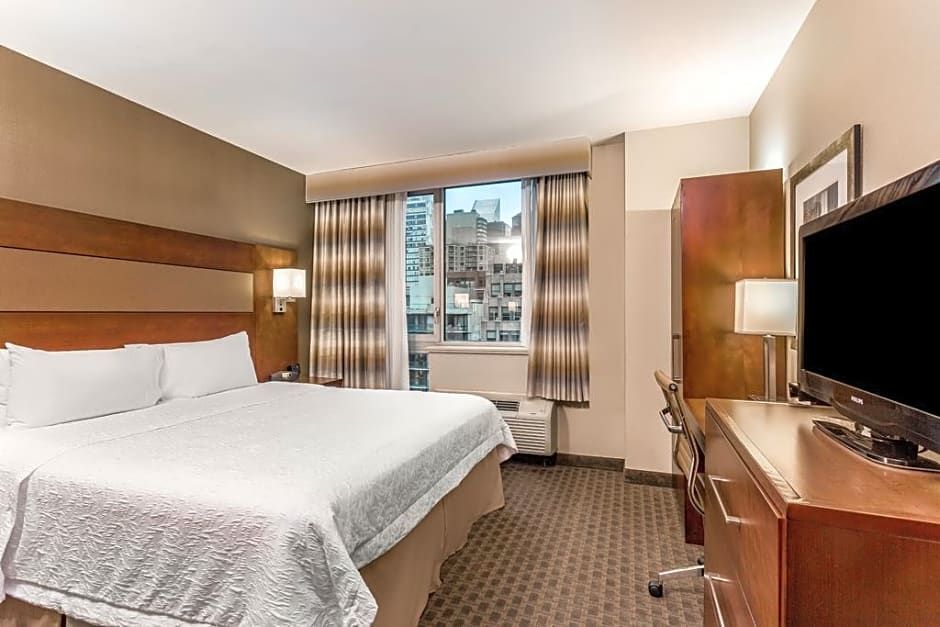 Hampton Inn By Hilton Grand Central