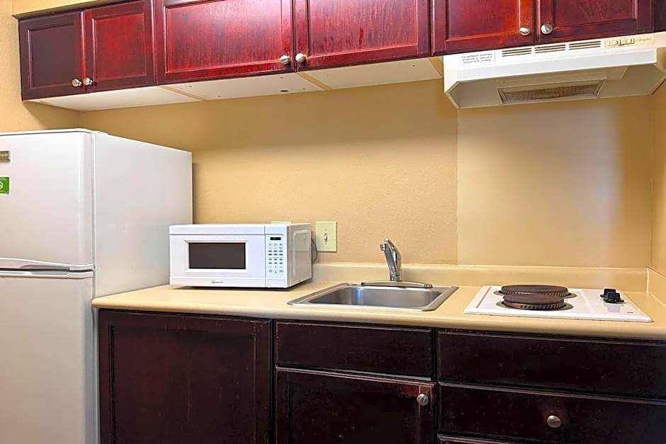 Hawthorn Extended Stay by Wyndham Irving Las Colinas