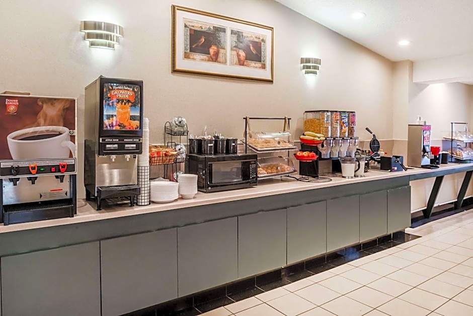 Ramada by Wyndham Columbia