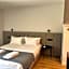 Vila Hotel By VimaHotels