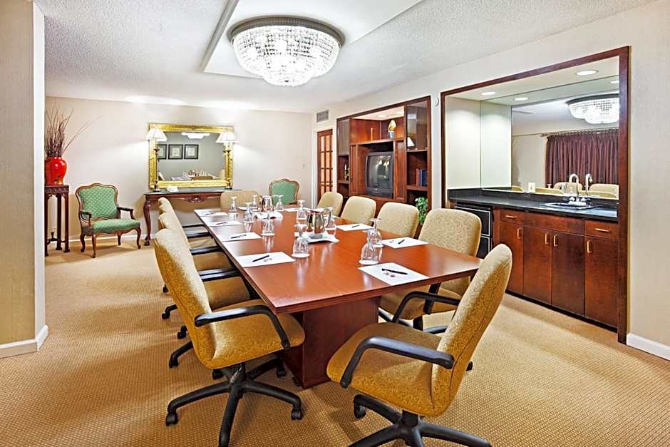 Crowne Plaza Hotel Hickory By IHG