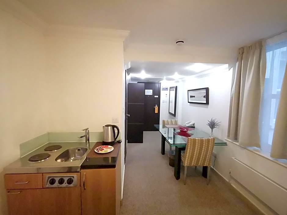 The Royal Chulan Hyde Park Hotel