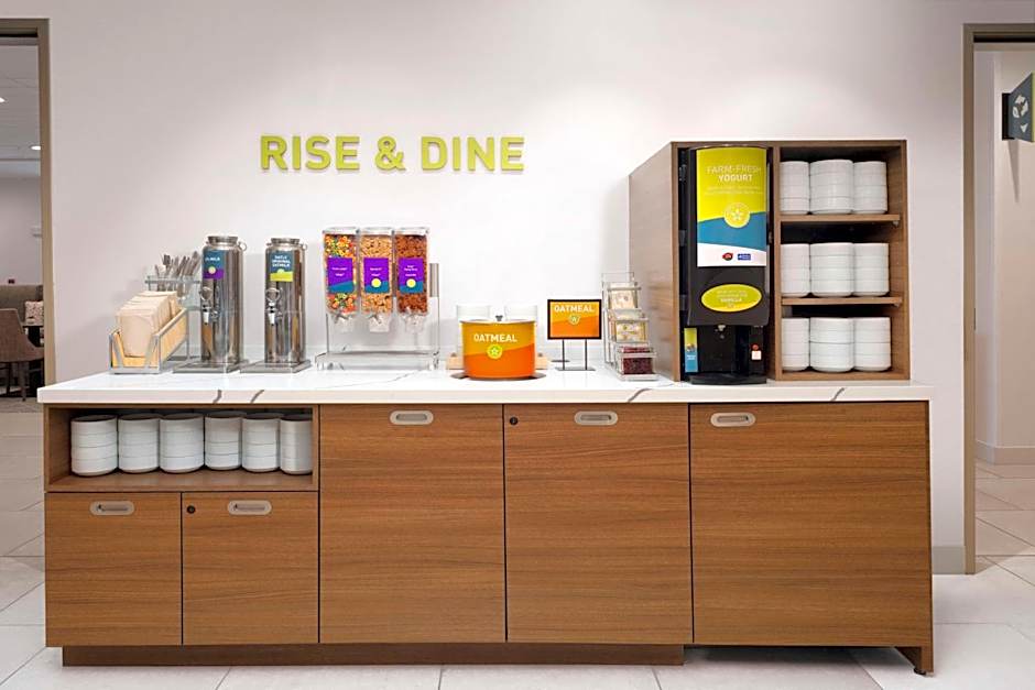 Home2 Suites By Hilton Albuquerque Airport