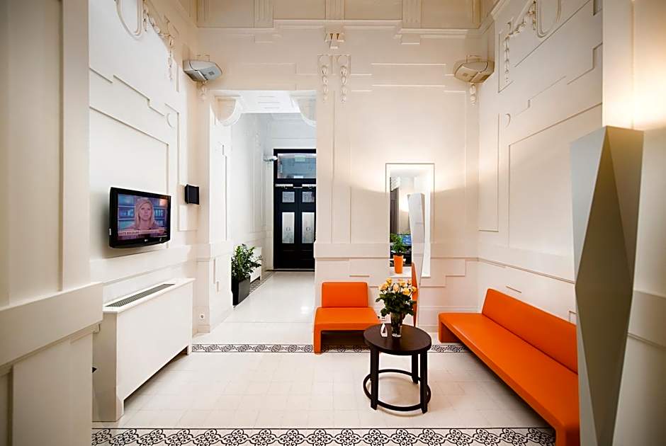 Opera Garden Hotel & Apartments