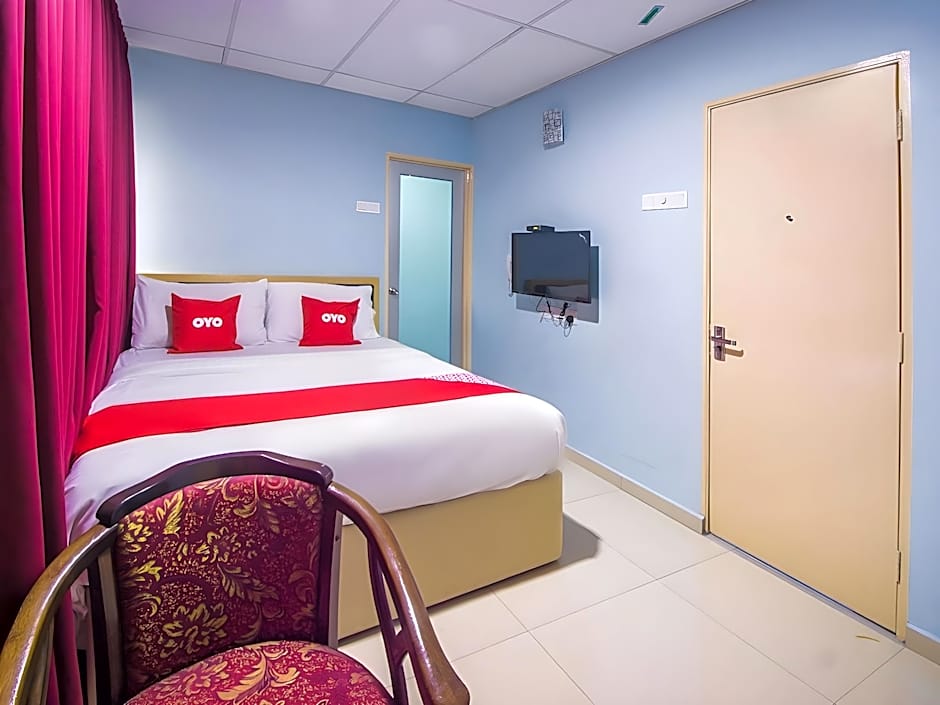 OYO 89842 Hotel 22, Northport