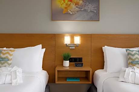 Double Room with Two Double Beds - Non-Smoking