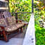 Azalea Garden Inn