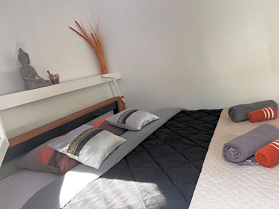 Mas La Farelle Chambre d'hote,Fitness & Salle de jeux Gratuite & SPA en supplément