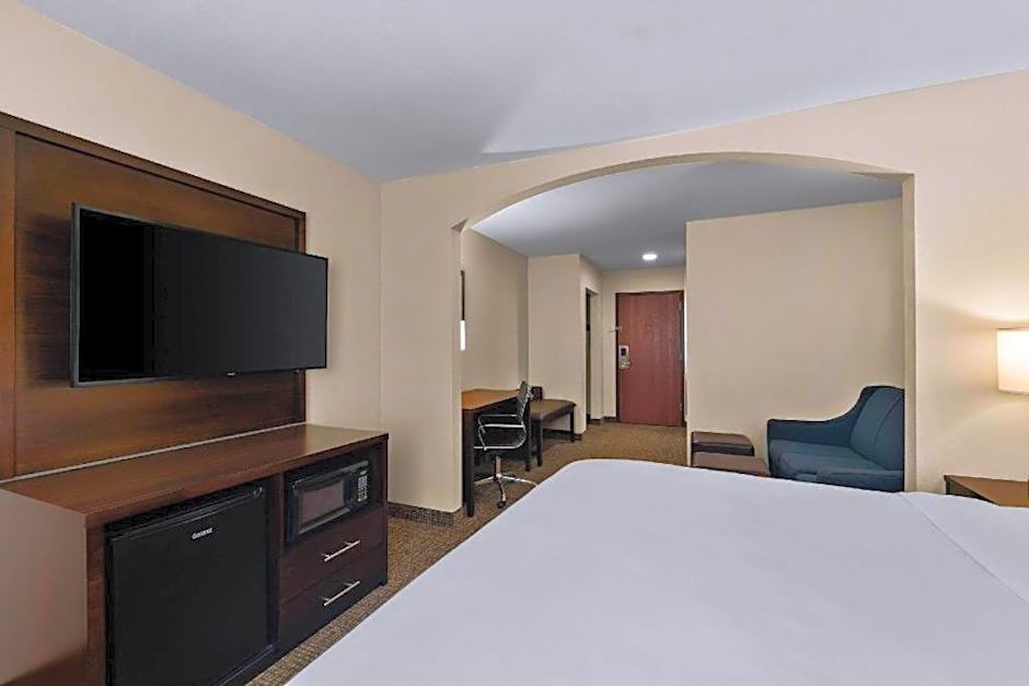 Comfort Inn & Suites Atoka