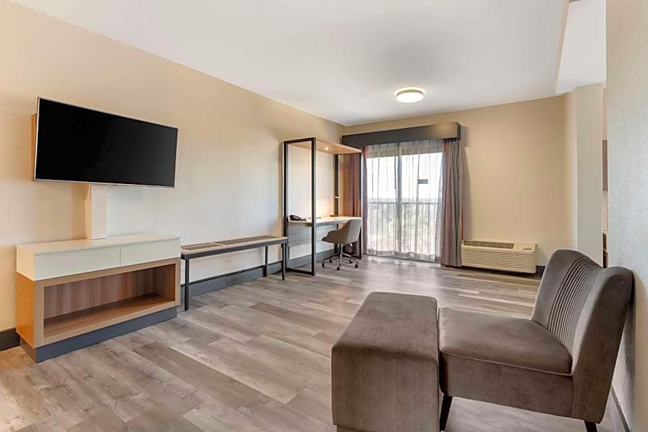 Best Western Plus Atlanta Airport-East