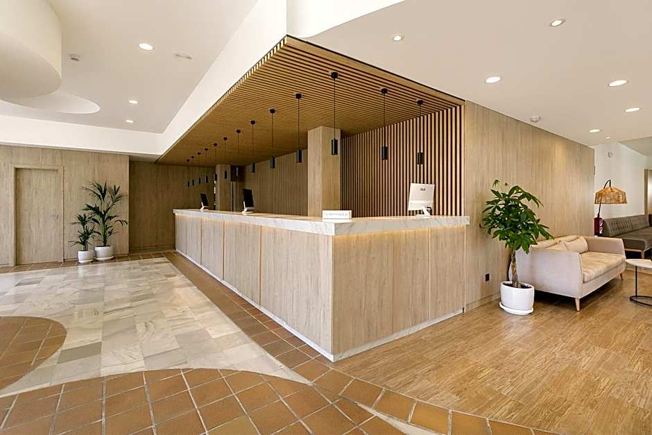 Sol Sancti Petri Aparthotel