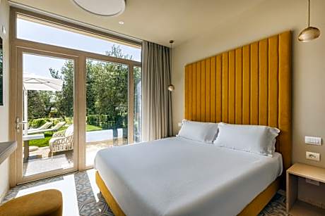 Suite Apartment with Private Garden
