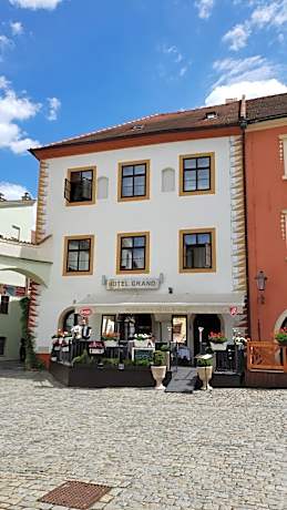 Hotel Grand