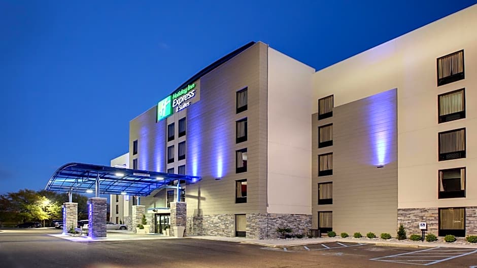 Holiday Inn Express & Suites Jackson Downtown - Coliseum By IHG
