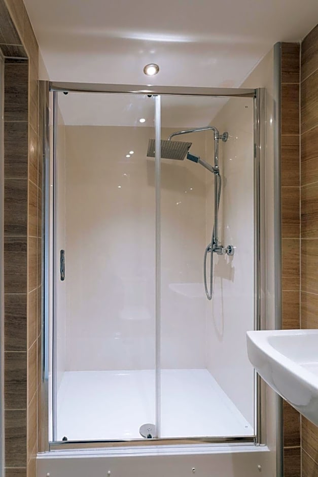 The Chapter - Hyde Park Hotel