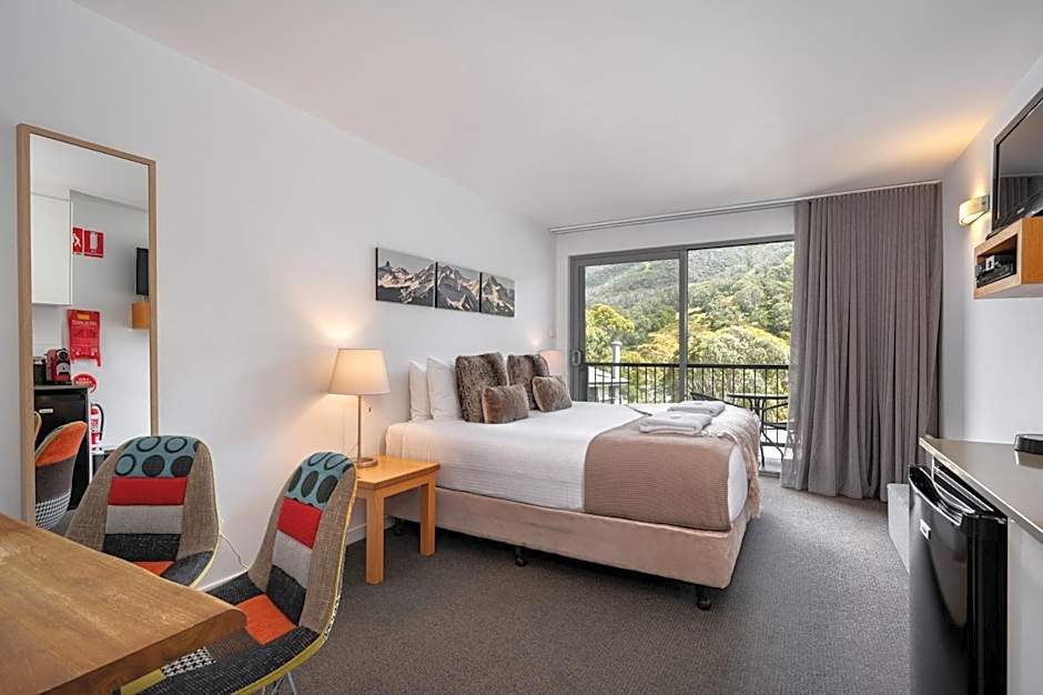 Snowgoose Apartments