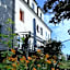 Hotel BURGWALD