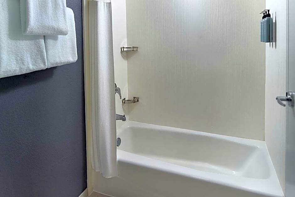 Courtyard by Marriott Tallahassee Capital