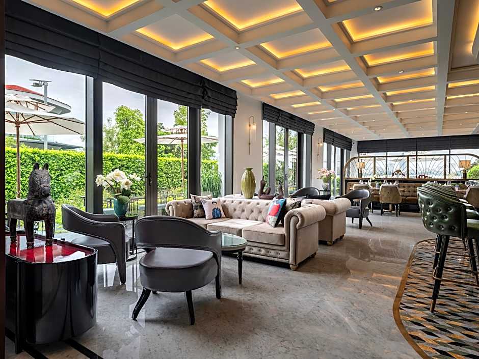 Elegant Mansion 88 – Hanoi, NY