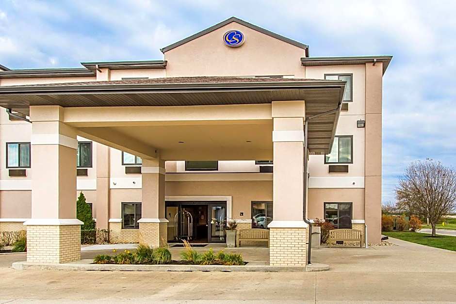 Comfort Suites Mattoon East